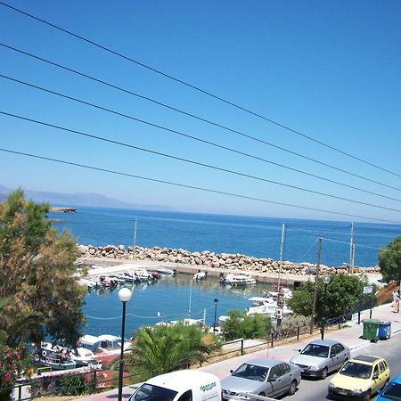 Arocaria Apartments Chrissi Akti Chania Exterior foto