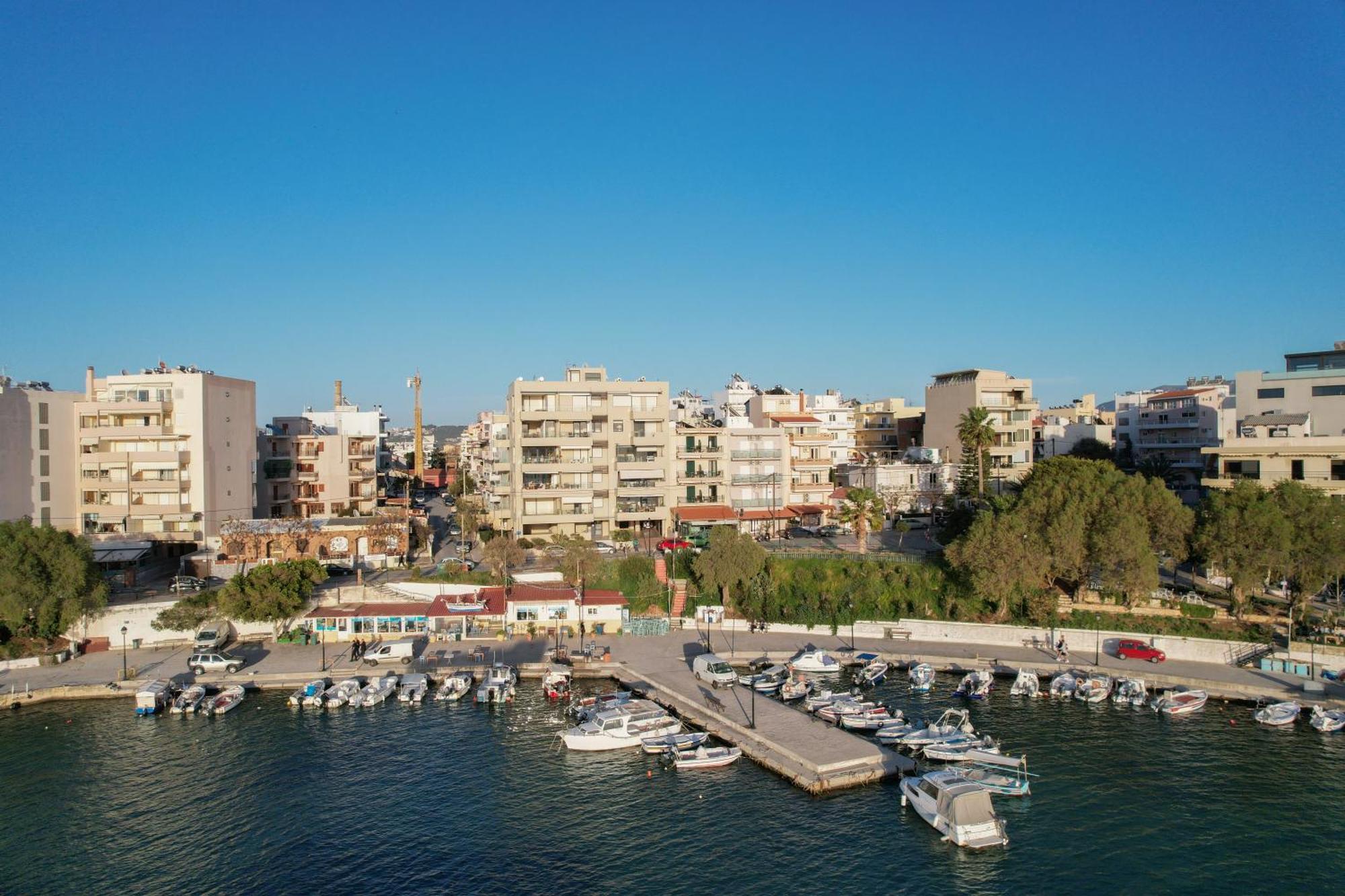 Arocaria Apartments Chrissi Akti Chania Exterior foto