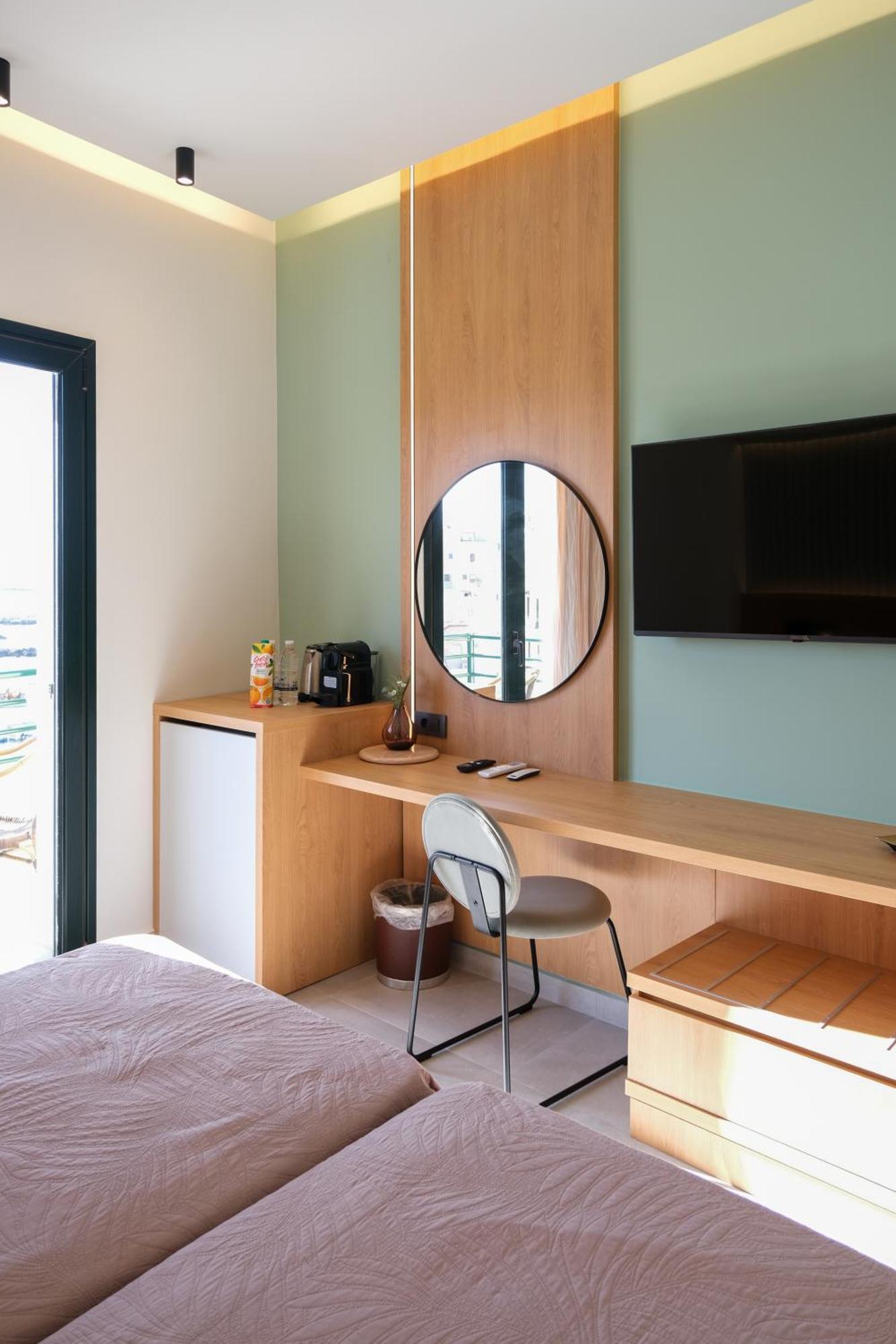 Arocaria Apartments Chrissi Akti Chania Exterior foto